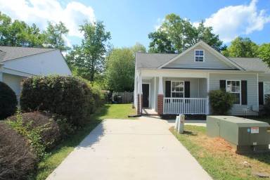 Main picture of 1331 Pampas Cir