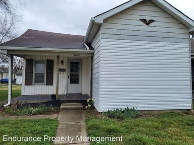 Main picture of 2209 Roosevelt Blvd