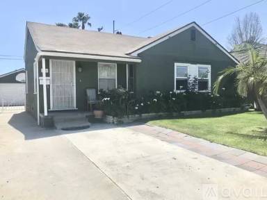 Main picture of 4952 W 120th St