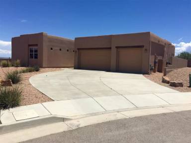 Main picture of 5930 Vista Manzano Ct NE
