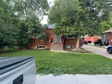 Main picture of 314 Scott Ave