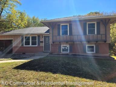 Main picture of 5034 Hawthorne Ave