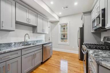Main picture of 17 Verrill St