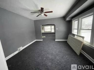Main picture of 11618 Ohlman Ave