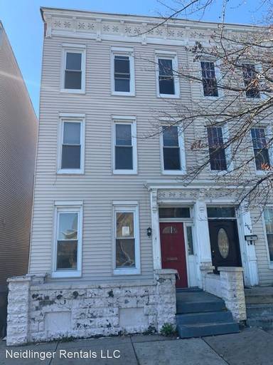 Main picture of 1940 N 5th St