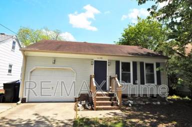 Main picture of 1128 Hazel Ave