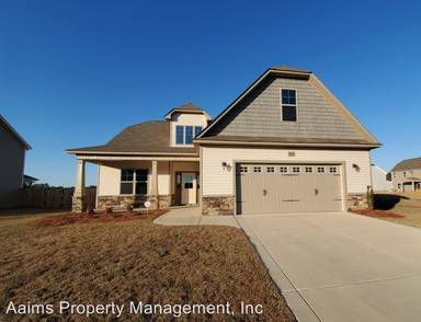 Main picture of 2212 Oldenburg Ln