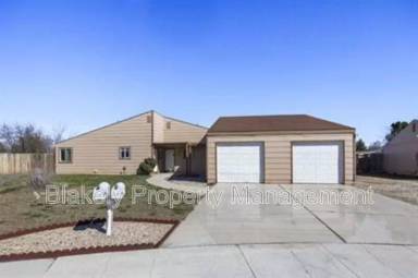 Main picture of 2656 N Siesta Ln
