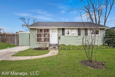 Main picture of 6315 Lone Oak Dr