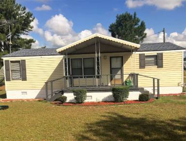Main picture of 102 Singletary St