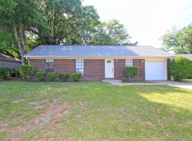 Main picture of 3231 Palmdale Ave