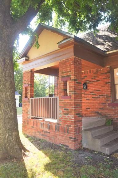 Main picture of 1020 NE 18th St