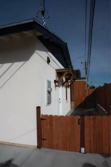 Main picture of 9231 La Ronda St