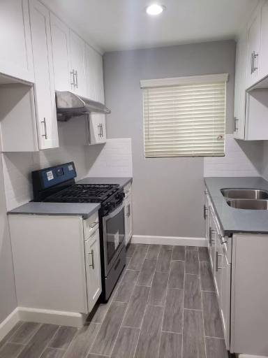 Main picture of 6816 Marbrisa Ave