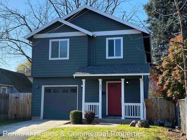 Main picture of 321 NE 10th Pl