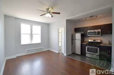 Main picture of 5900 Kenmore Apartments