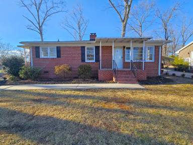 Main picture of 4109 Edwards Rd