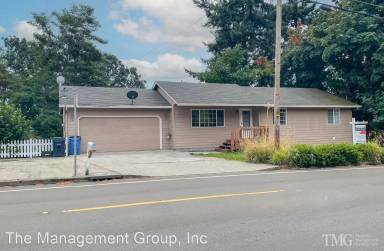 Main picture of 2070 SW 6th Ave