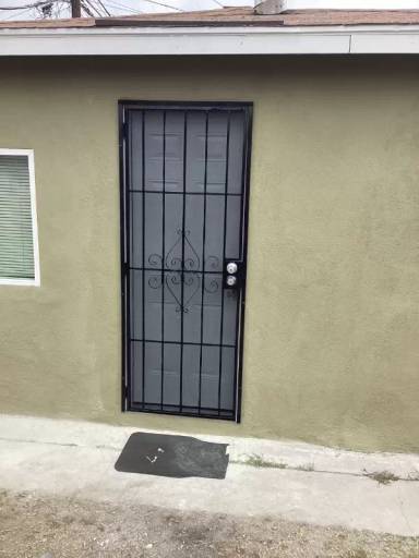 Main picture of 2203 Grand Ave