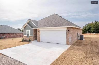 Main picture of 5301 Grassland Dr