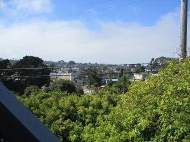 Main picture of 2228 Chatsworth Blvd