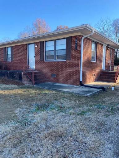 Main picture of 14068 Deb Dr