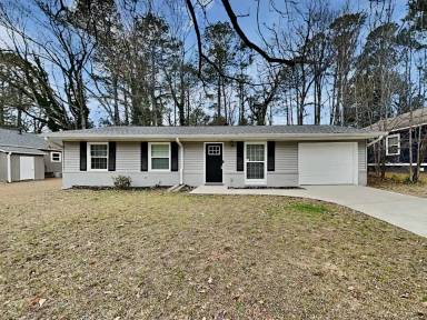 Main picture of 10631 Mildred St