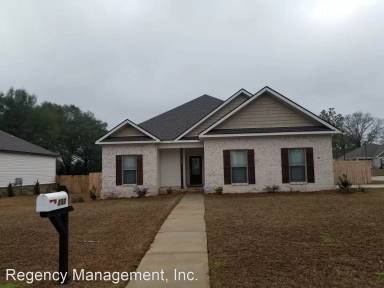 Main picture of 102 Cory Dr