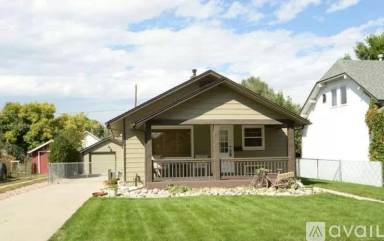 Main picture of 943 Rex St