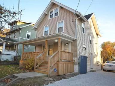 Main picture of 1434 Newton St