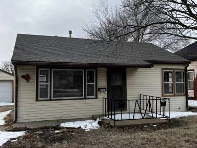 Main picture of 1017 Curtis St
