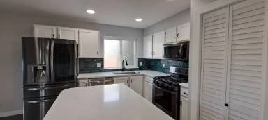 Main picture of 7215 261st St NW