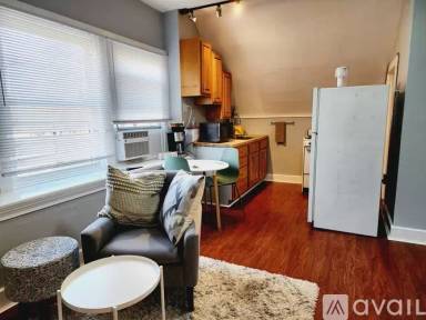 Main picture of 536 Howell Ave