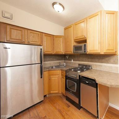 Main picture of 21 W 87th St