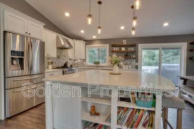 Main picture of 308 S Aerie Ct