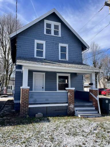 Main picture of 940 Dayton St
