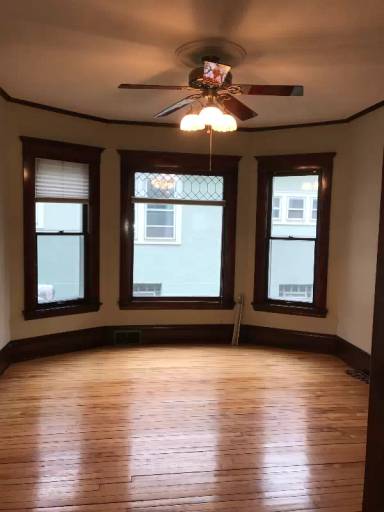 Main picture of 1135 5th St NE