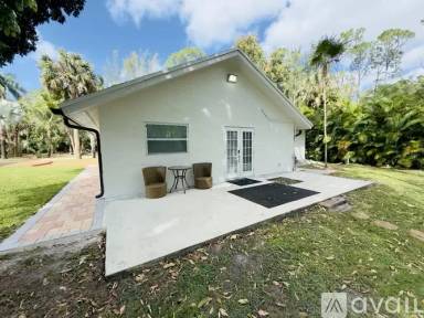 Main picture of 12915 Collecting Canal Rd