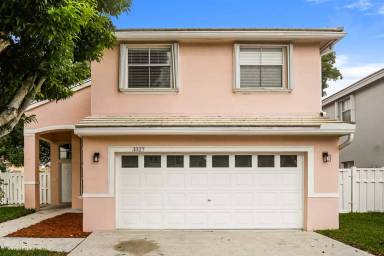 Main picture of 3327 Bonito Ln