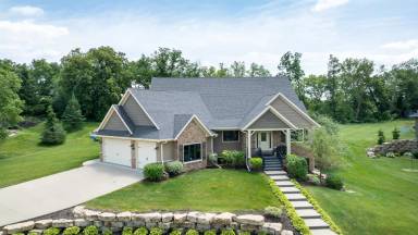 Main picture of 1762 Creek Wood Dr