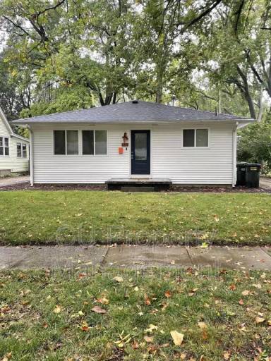 Main picture of 1009 S Cottage Grove Ave