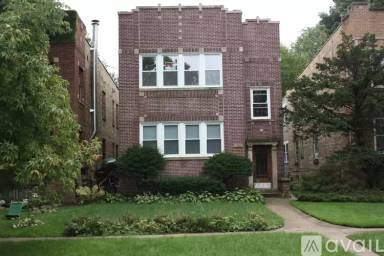 Main picture of 1812 Colfax St