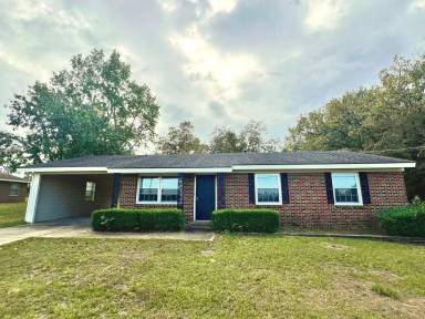 Main picture of 311 Botts Ave