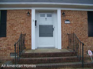 Main picture of 5216 Chesapeake Rd