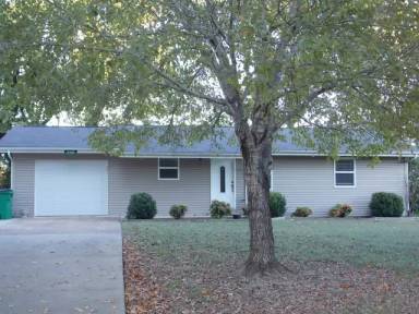Main picture of 848 Riverview Dr