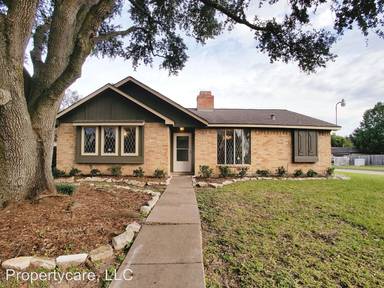 Main picture of 21302 Park Mount Dr