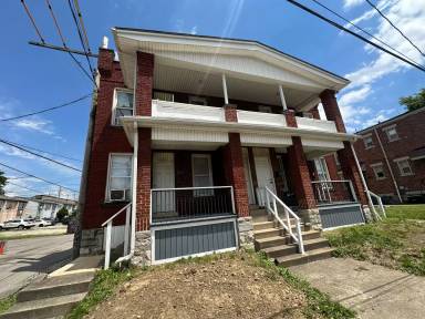 Main picture of 1574 Indianola Ave