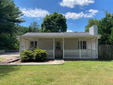 Main picture of 7120 Styers Ferry Rd