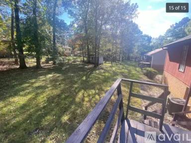 Main picture of 921 Thomas Dr