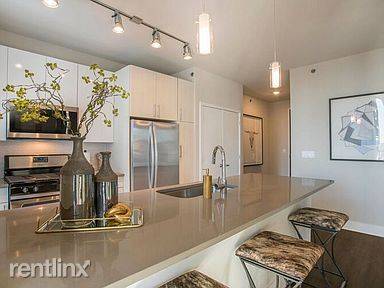 Main picture of The Elle